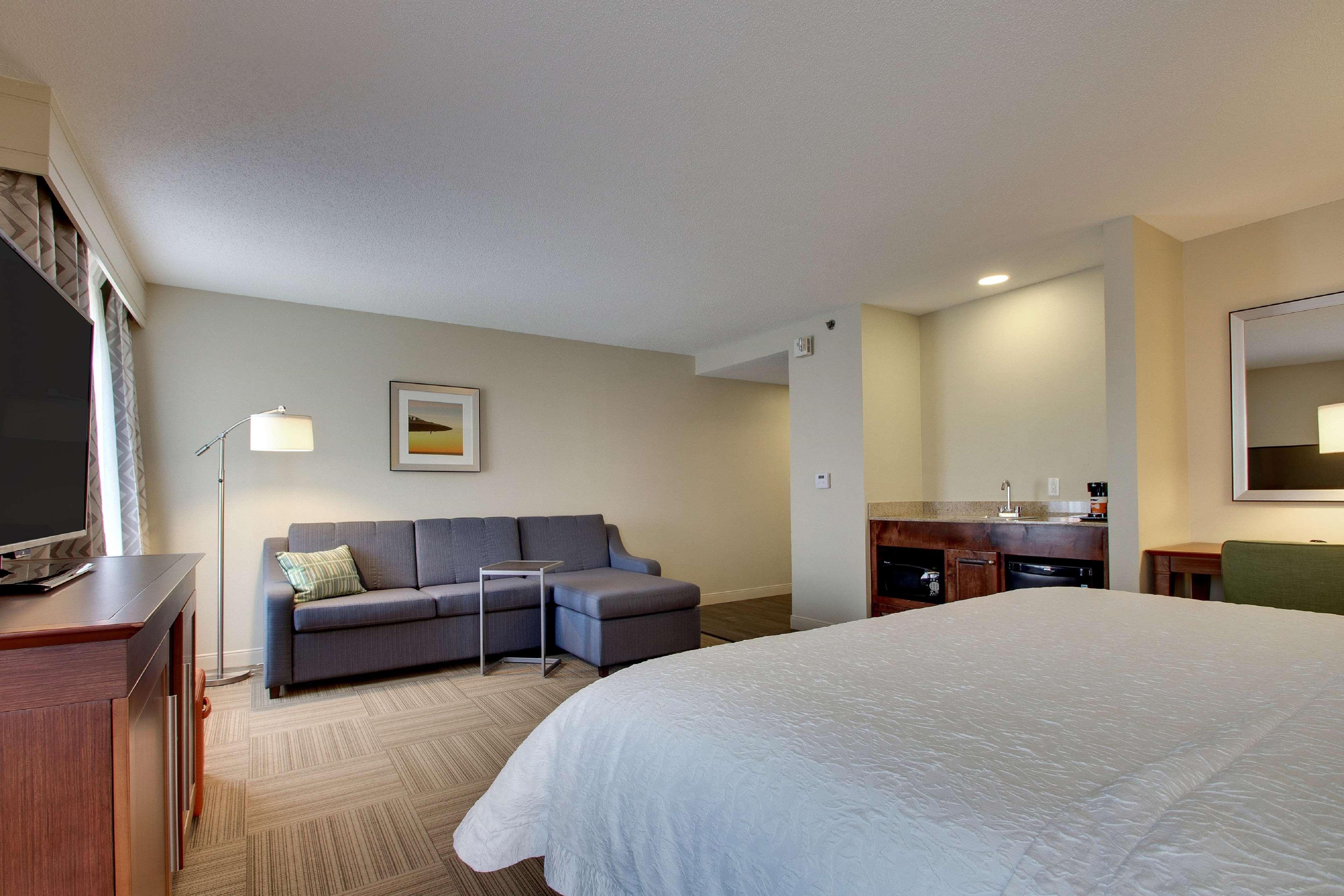 Hampton Inn Уорнър Робинс Екстериор снимка