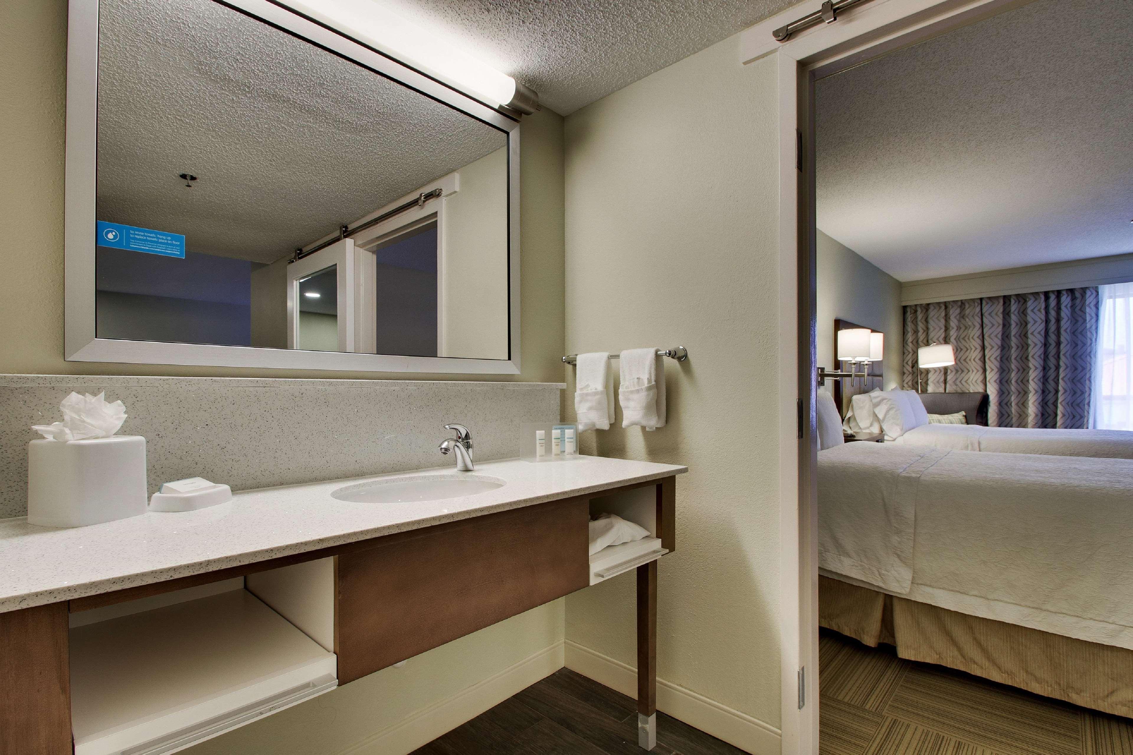 Hampton Inn Уорнър Робинс Екстериор снимка